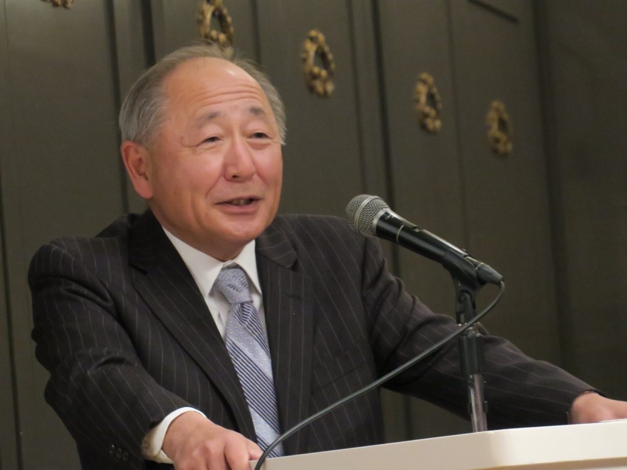 河野克俊