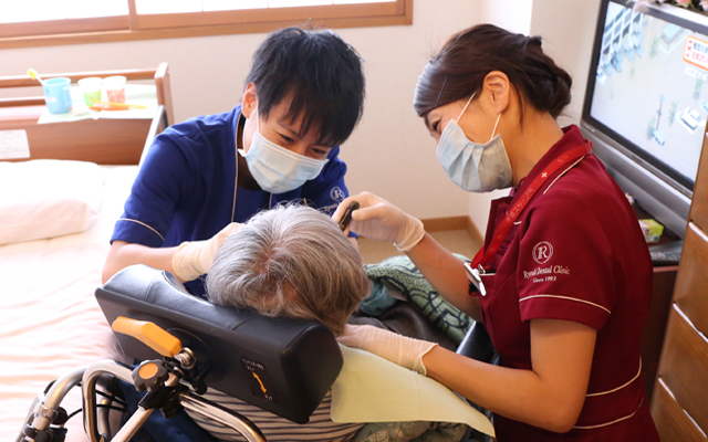 通院困難な方も定期的なケアを受けて頂けます。