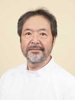 口腔外科医就任のお知らせ