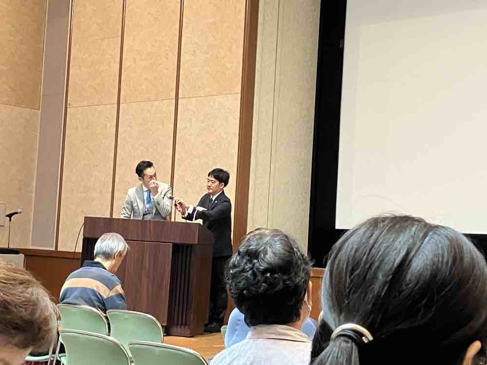 当院の院長が講演しました。